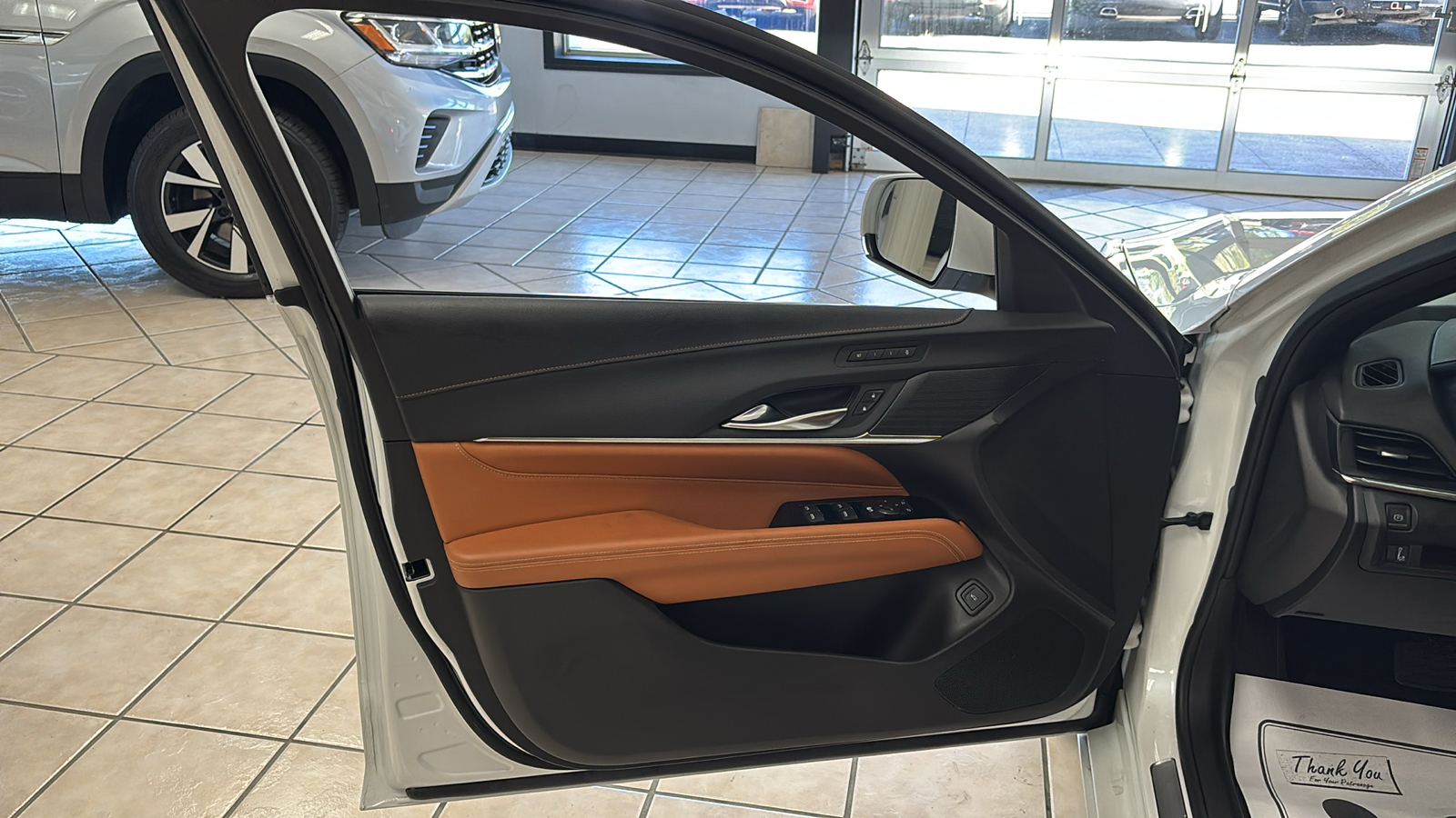 Car Connection Superstore - Used vehicle - SEDAN CADILLAC CT4 2022