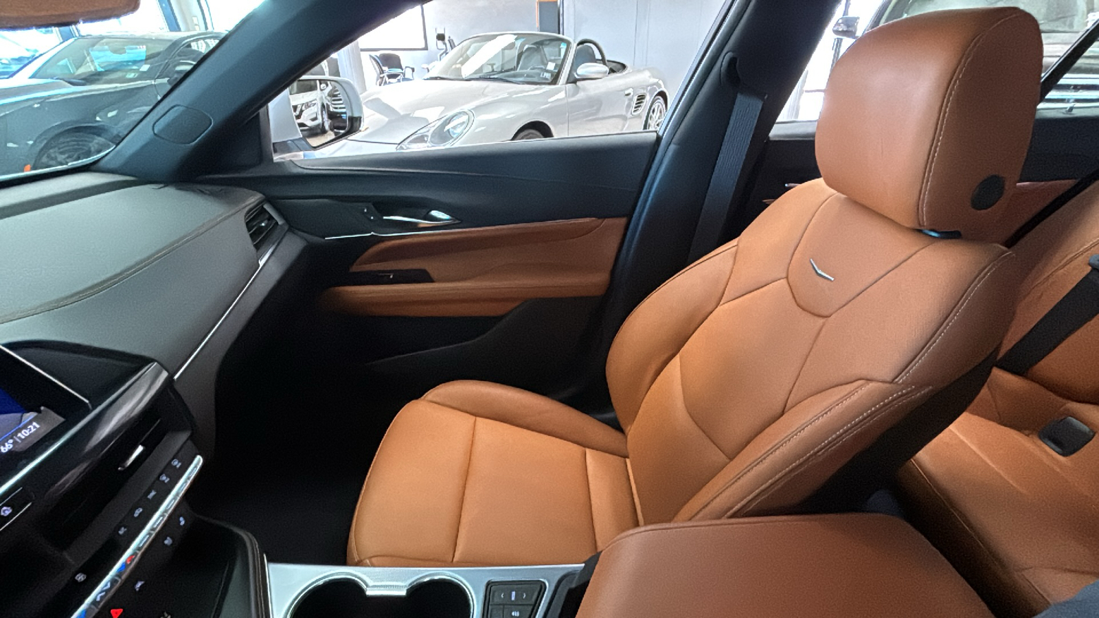 Car Connection Superstore - Used vehicle - SEDAN CADILLAC CT4 2022