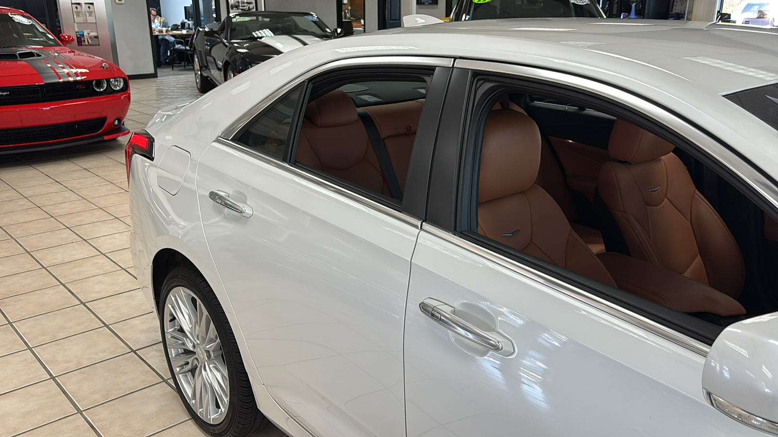 Car Connection Superstore - Used vehicle - SEDAN CADILLAC CT4 2022
