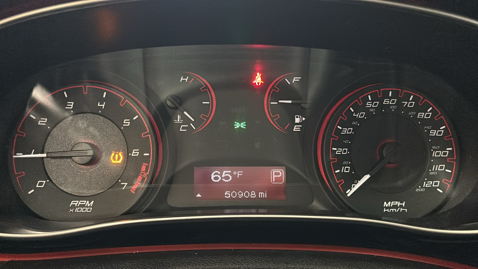 Car Connection Superstore - Used vehicle - SEDAN DODGE DART 2014