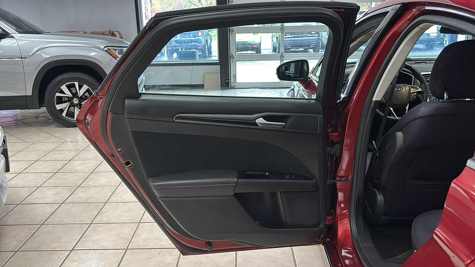 Car Connection Superstore - Used vehicle - SEDAN FORD FUSION 2014