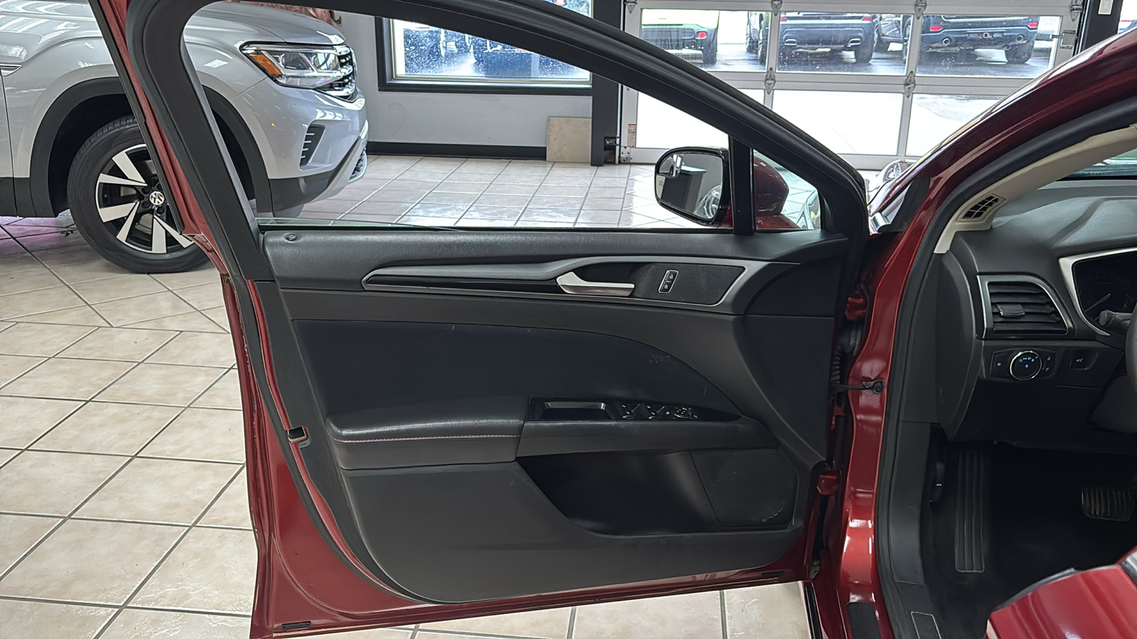 Car Connection Superstore - Used vehicle - SEDAN FORD FUSION 2014