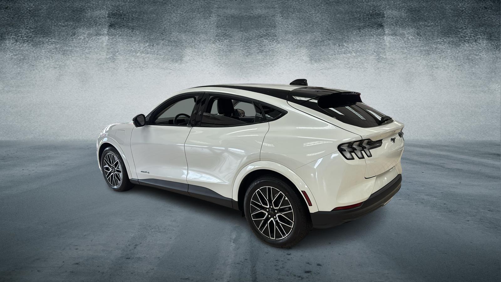 Car Connection Superstore - Used vehicle - SUV FORD MUSTANG MACH-E 2025