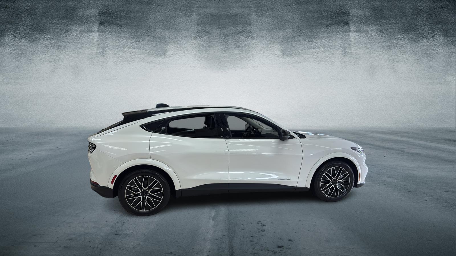 Car Connection Superstore - Used vehicle - SUV FORD MUSTANG MACH-E 2025