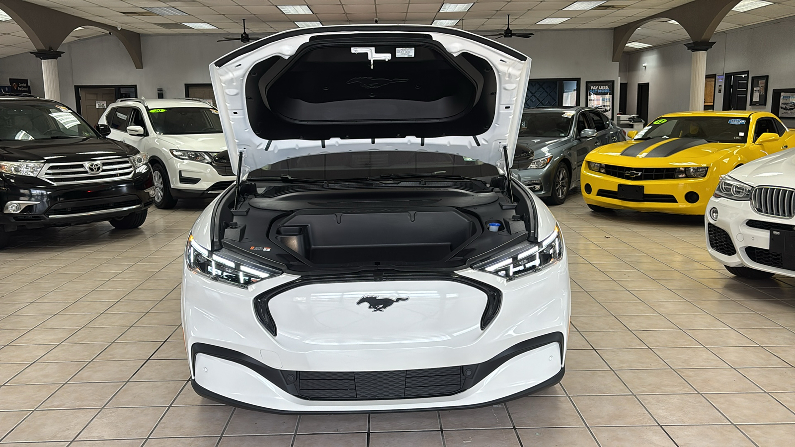 Car Connection Superstore - Used vehicle - SUV FORD MUSTANG MACH-E 2025