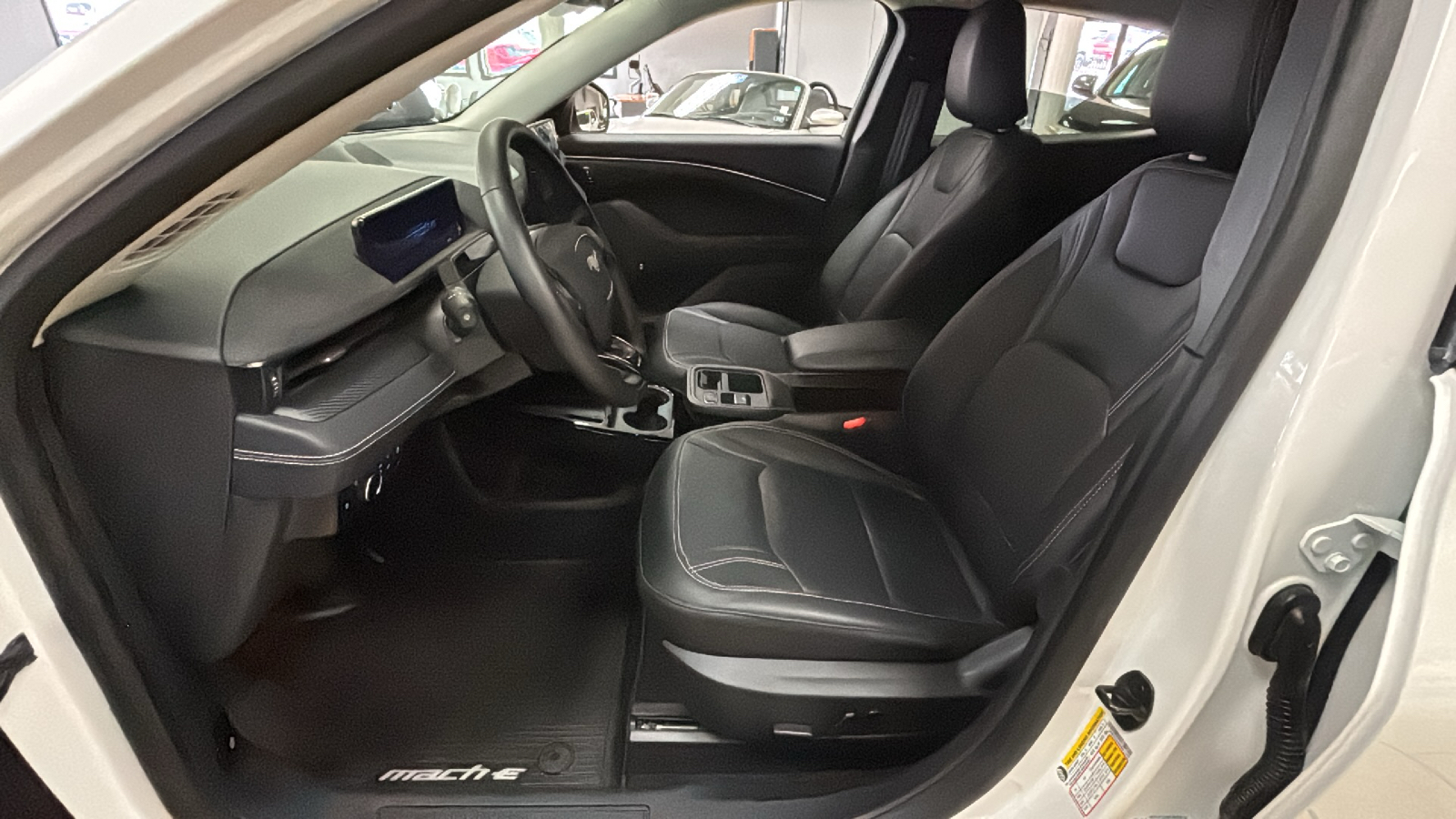 Car Connection Superstore - Used vehicle - SUV FORD MUSTANG MACH-E 2025