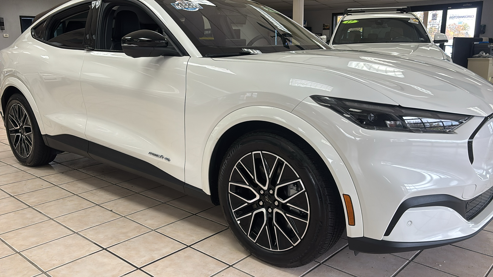 Car Connection Superstore - Used vehicle - SUV FORD MUSTANG MACH-E 2025