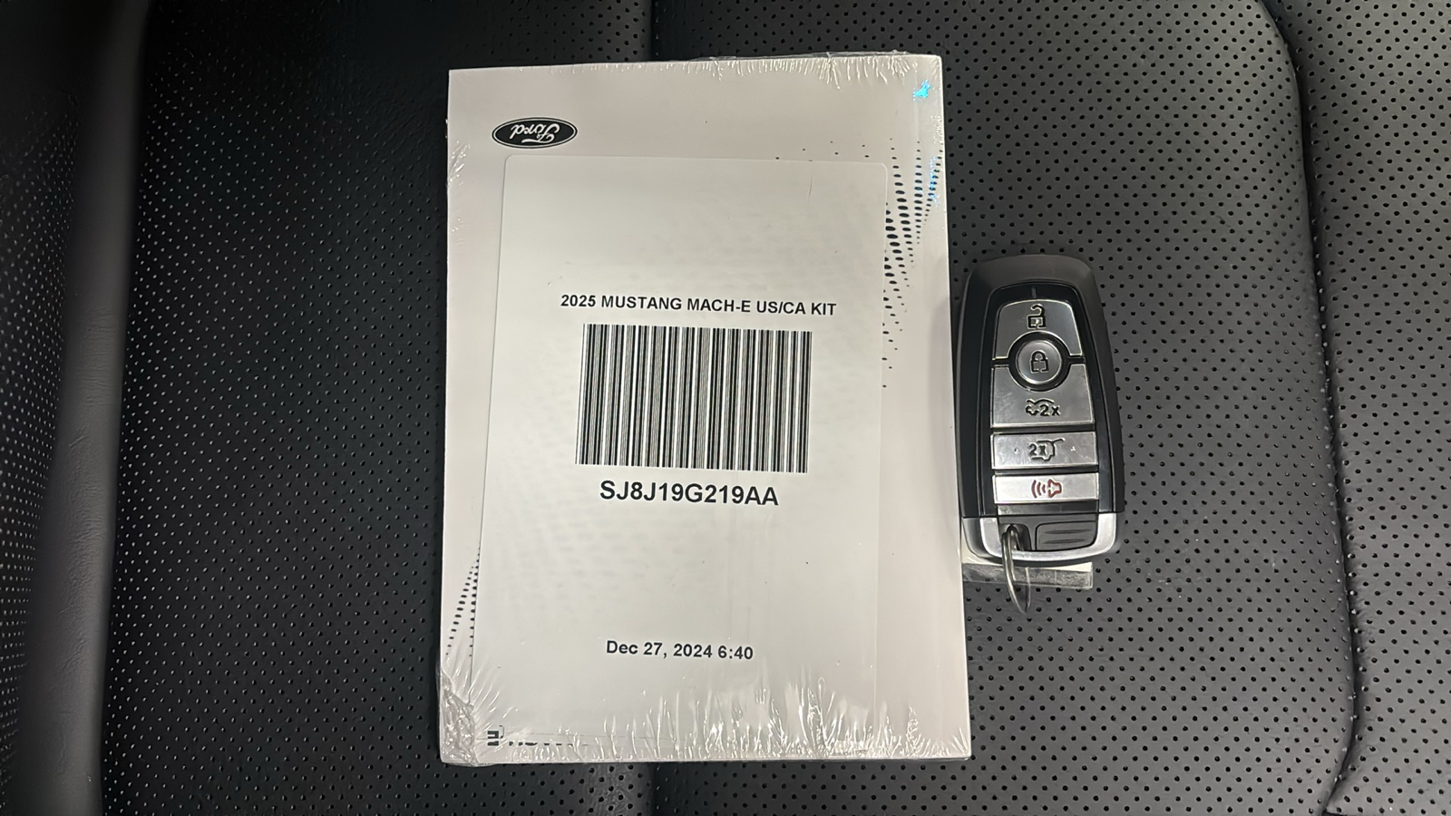 Car Connection Superstore - Used vehicle - SUV FORD MUSTANG MACH-E 2025