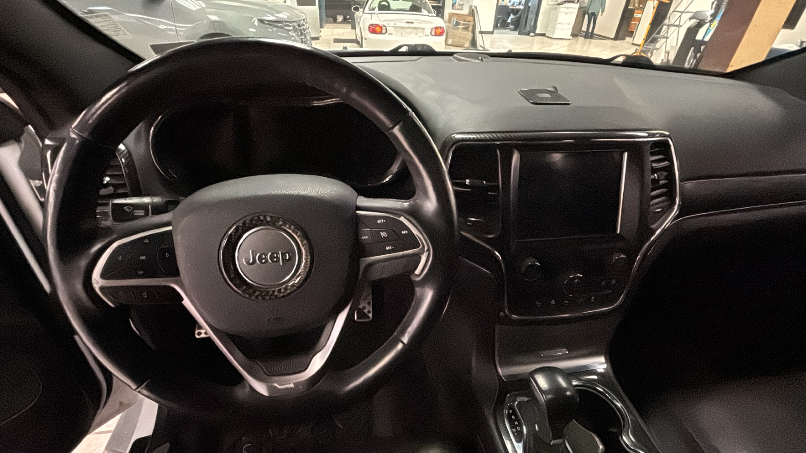 Car Connection Superstore - Used vehicle - SUV JEEP GRAND CHEROKEE 2018