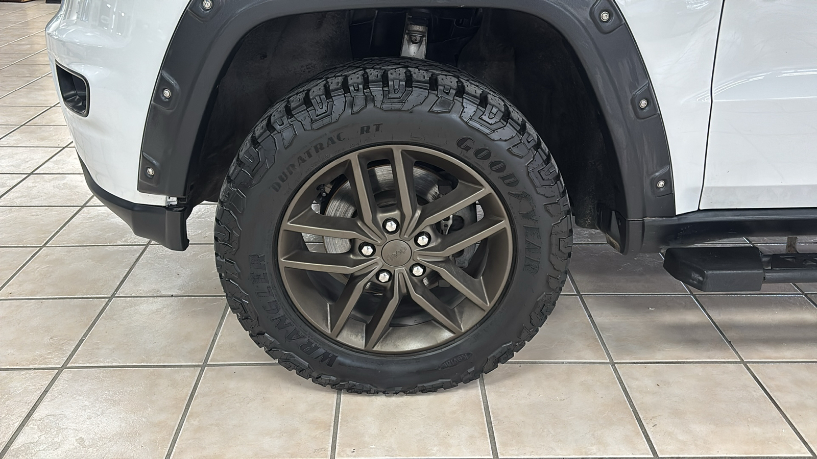 Car Connection Superstore - Used vehicle - SUV JEEP GRAND CHEROKEE 2018