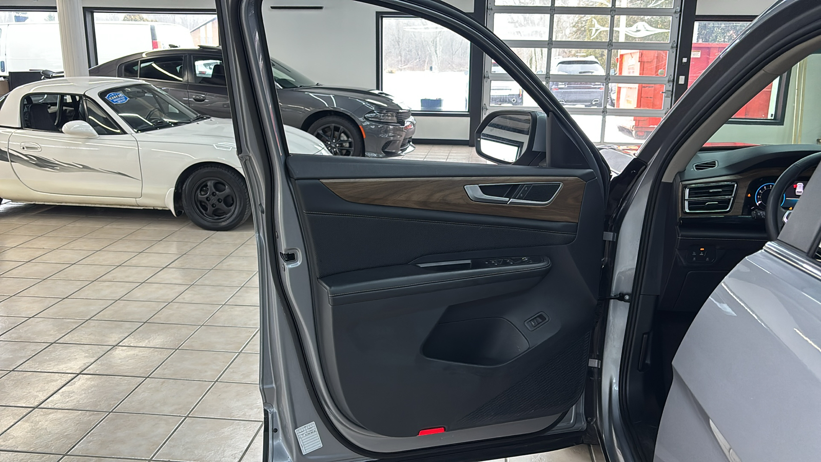 Car Connection Superstore - Used vehicle - SUV VOLKSWAGEN ATLAS 2024