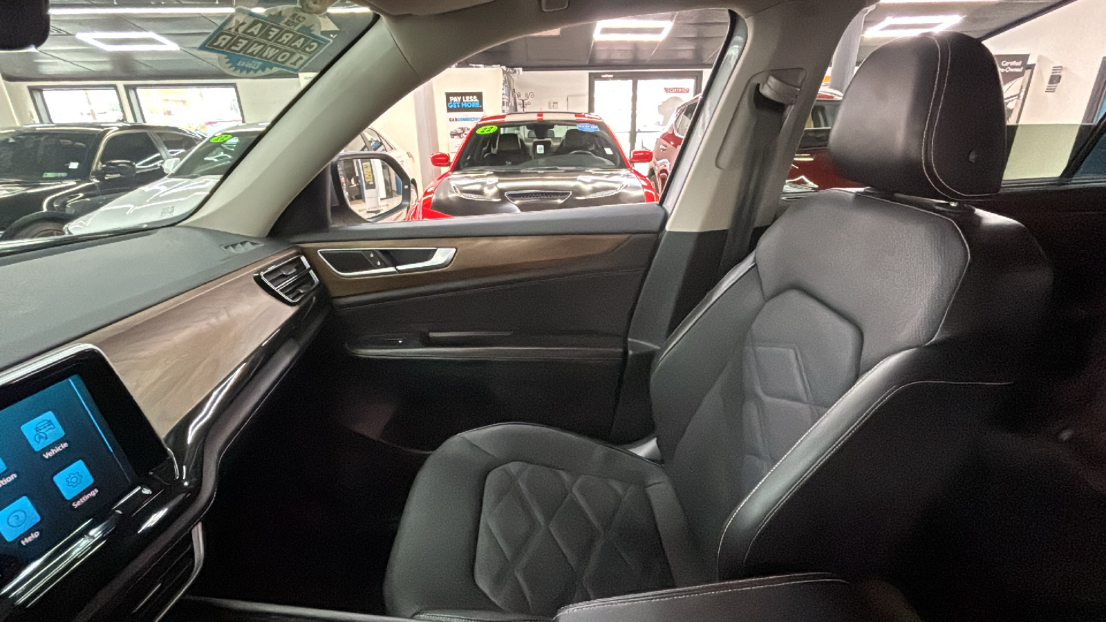 Car Connection Superstore - Used vehicle - SUV VOLKSWAGEN ATLAS 2024