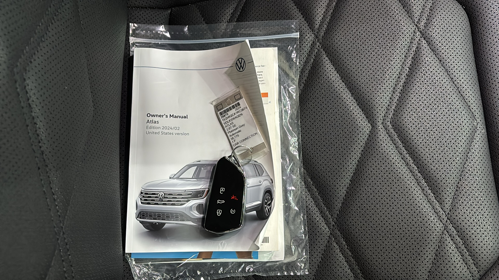 Car Connection Superstore - Used vehicle - SUV VOLKSWAGEN ATLAS 2024