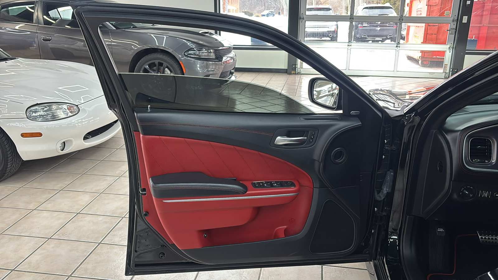 Car Connection Superstore - Used vehicle - SEDAN DODGE CHARGER 2019