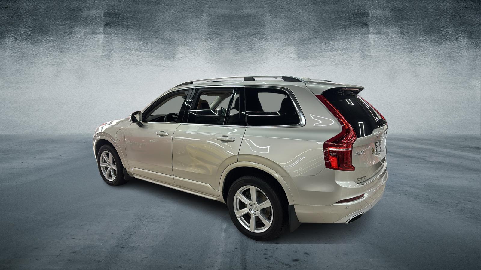 Car Connection Superstore - Used vehicle - SUV VOLVO XC90 HYBRID 2016