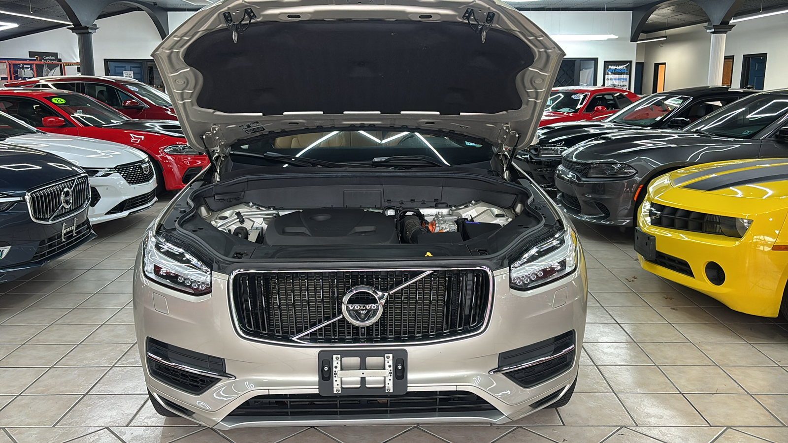 Car Connection Superstore - Used vehicle - SUV VOLVO XC90 HYBRID 2016