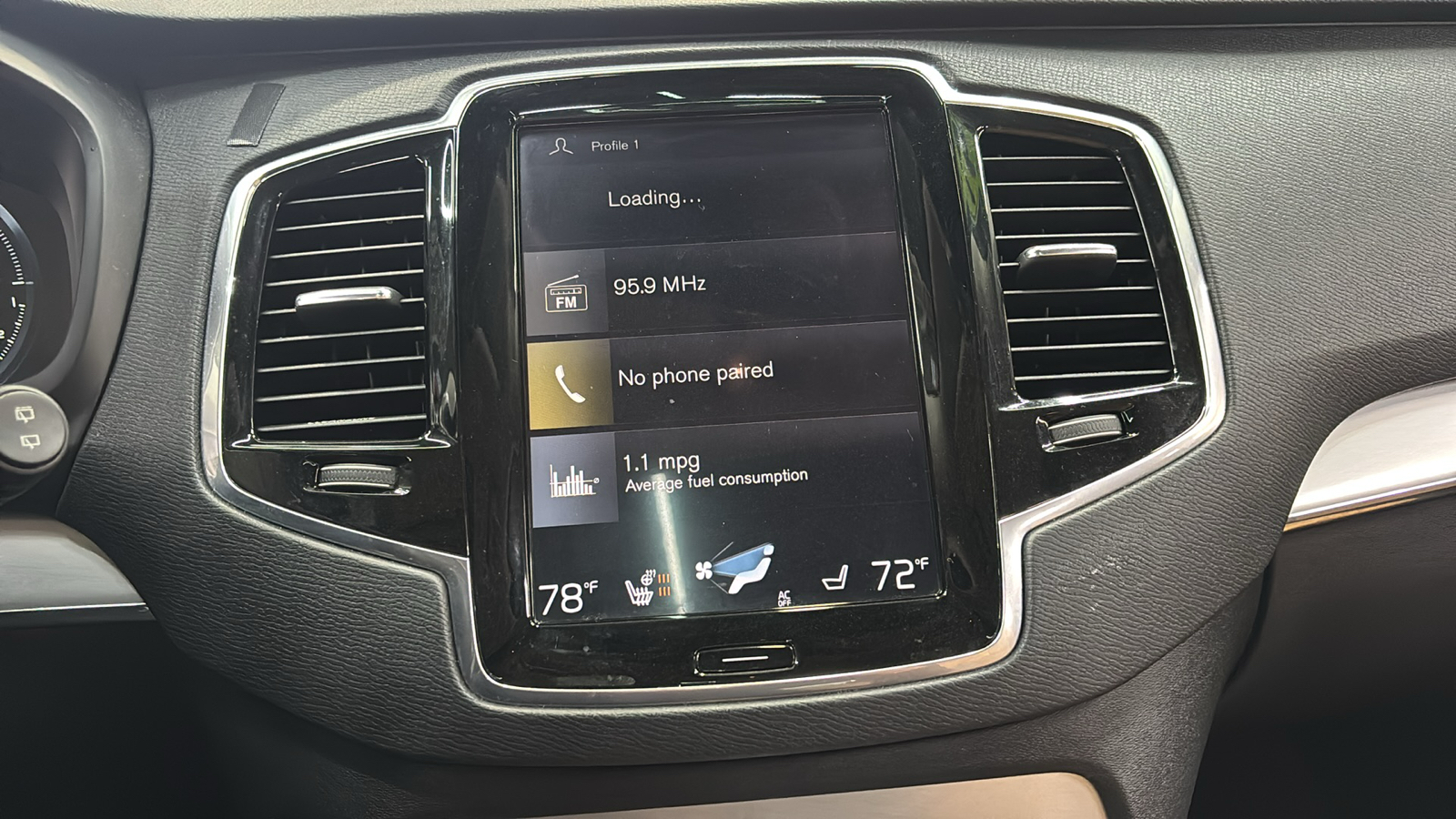 Car Connection Superstore - Used vehicle - SUV VOLVO XC90 HYBRID 2016