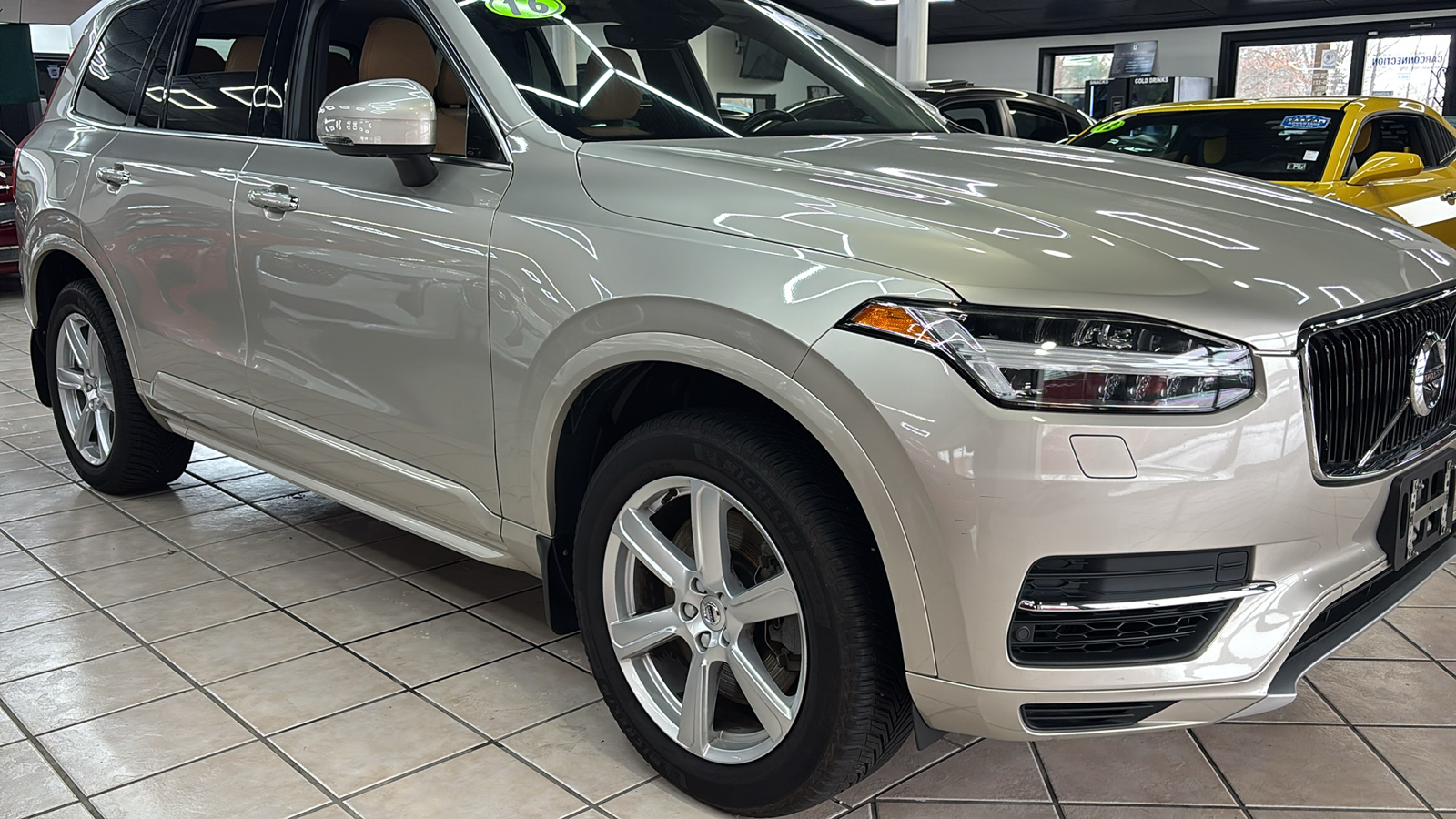 Car Connection Superstore - Used vehicle - SUV VOLVO XC90 HYBRID 2016