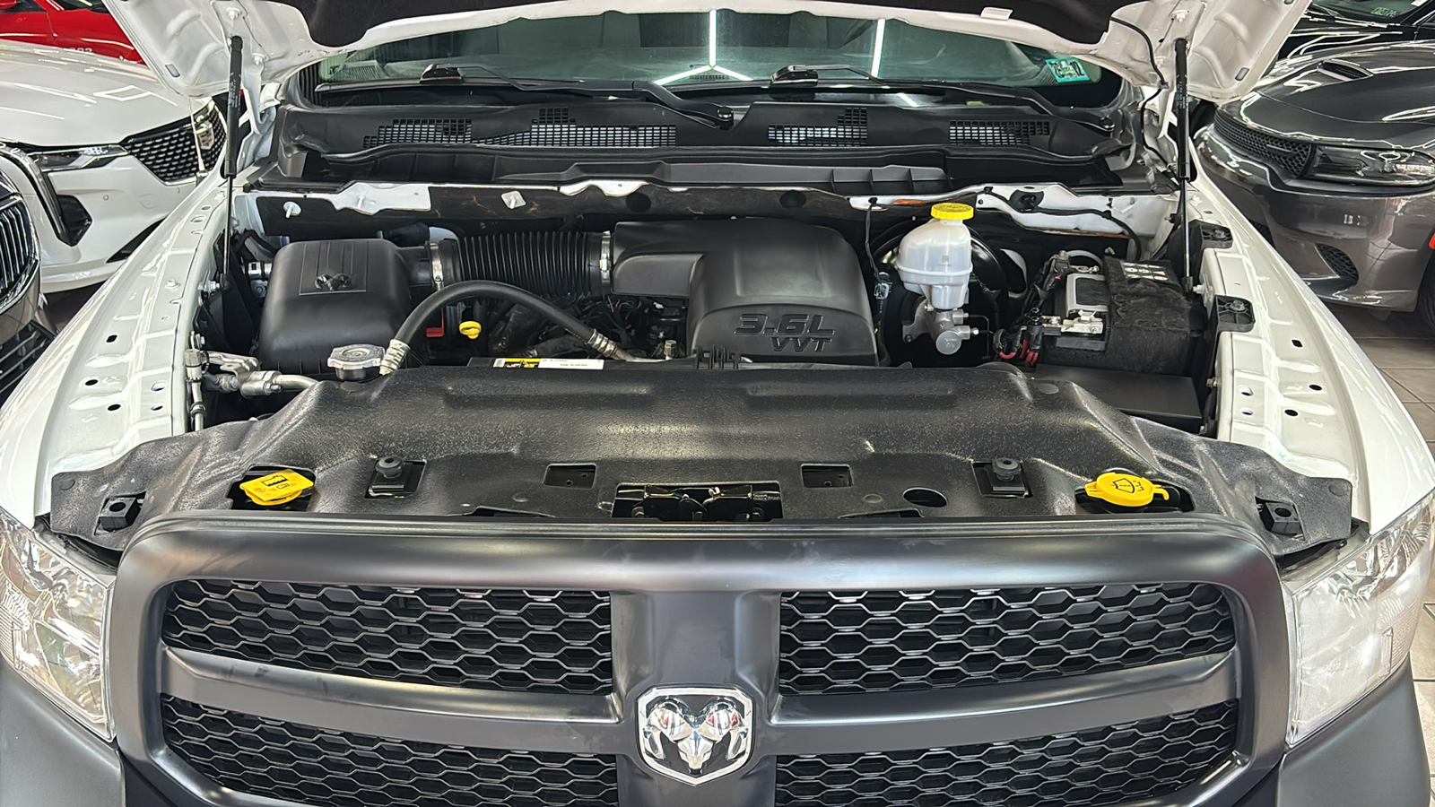 Car Connection Superstore - Used vehicle - TRUCK RAM 1500 CLASSIC 2022