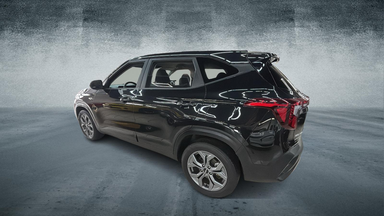 Car Connection Superstore - Used vehicle - SUV KIA SELTOS 2024