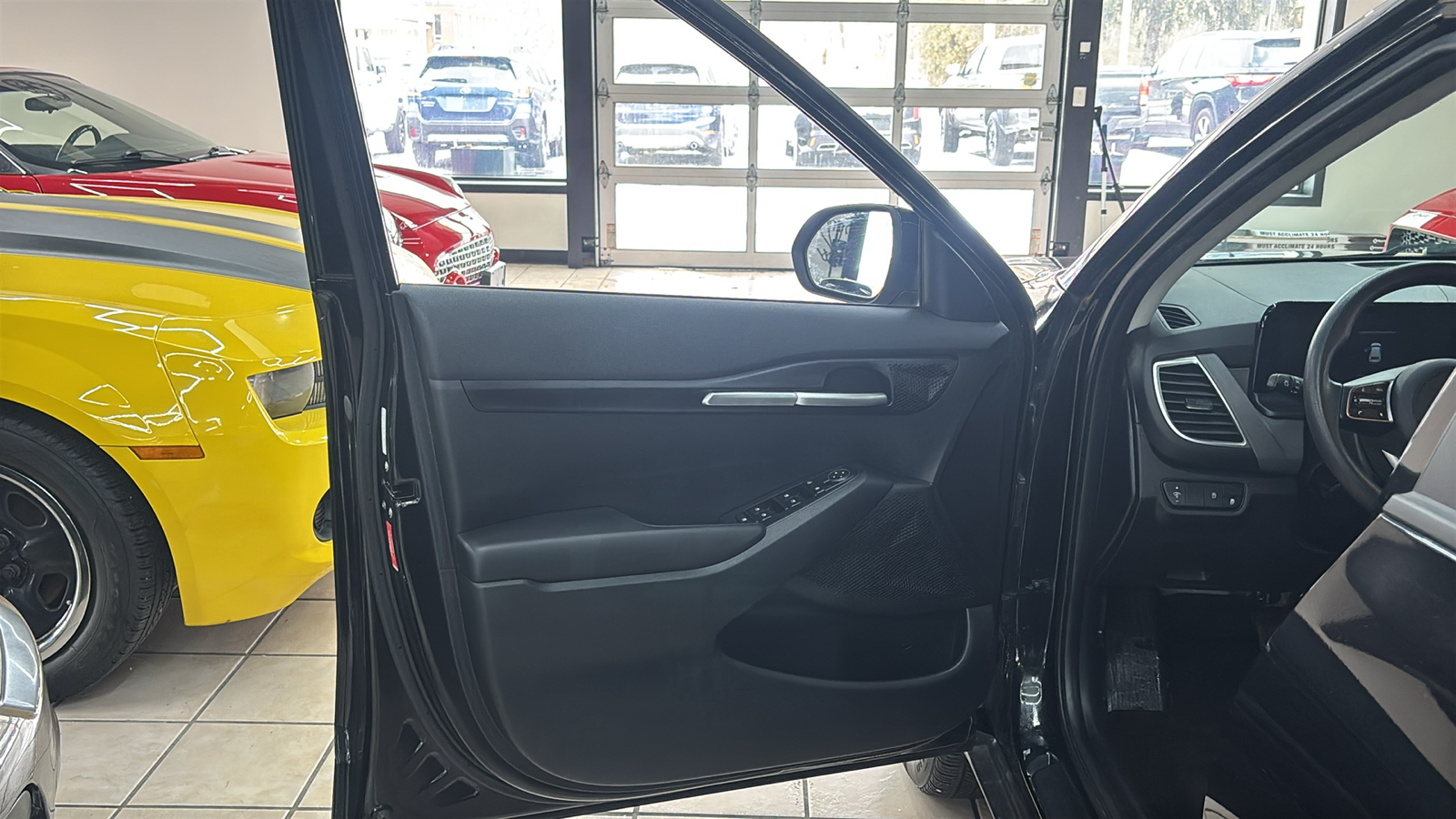 Car Connection Superstore - Used vehicle - SUV KIA SELTOS 2024