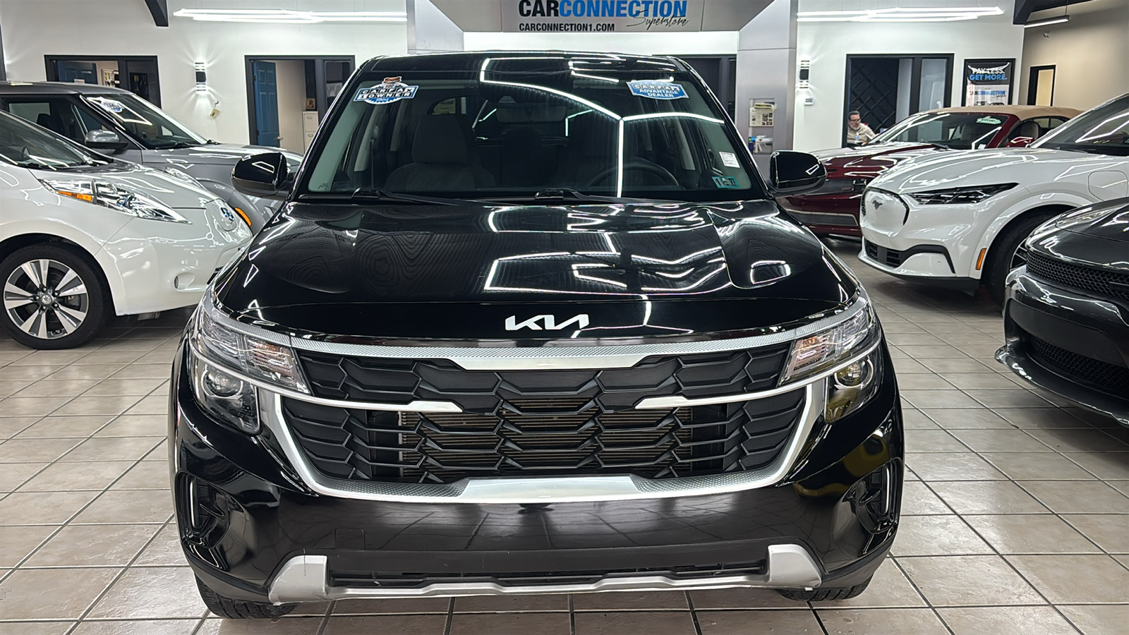 Car Connection Superstore - Used vehicle - SUV KIA SELTOS 2024