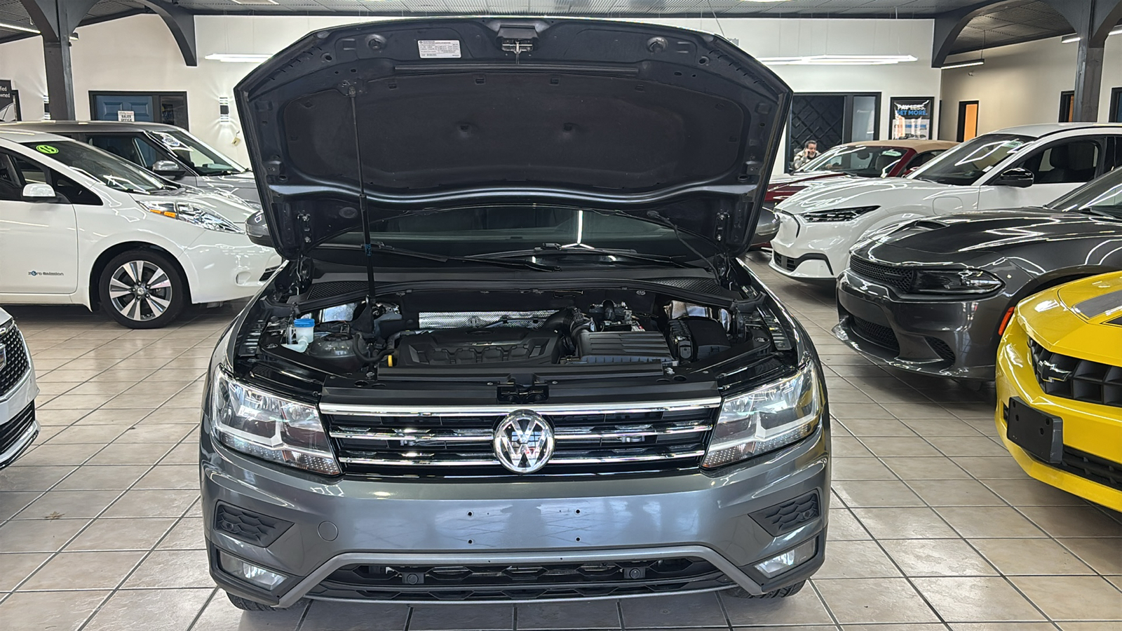Car Connection Superstore - Used vehicle - SUV VOLKSWAGEN TIGUAN 2019