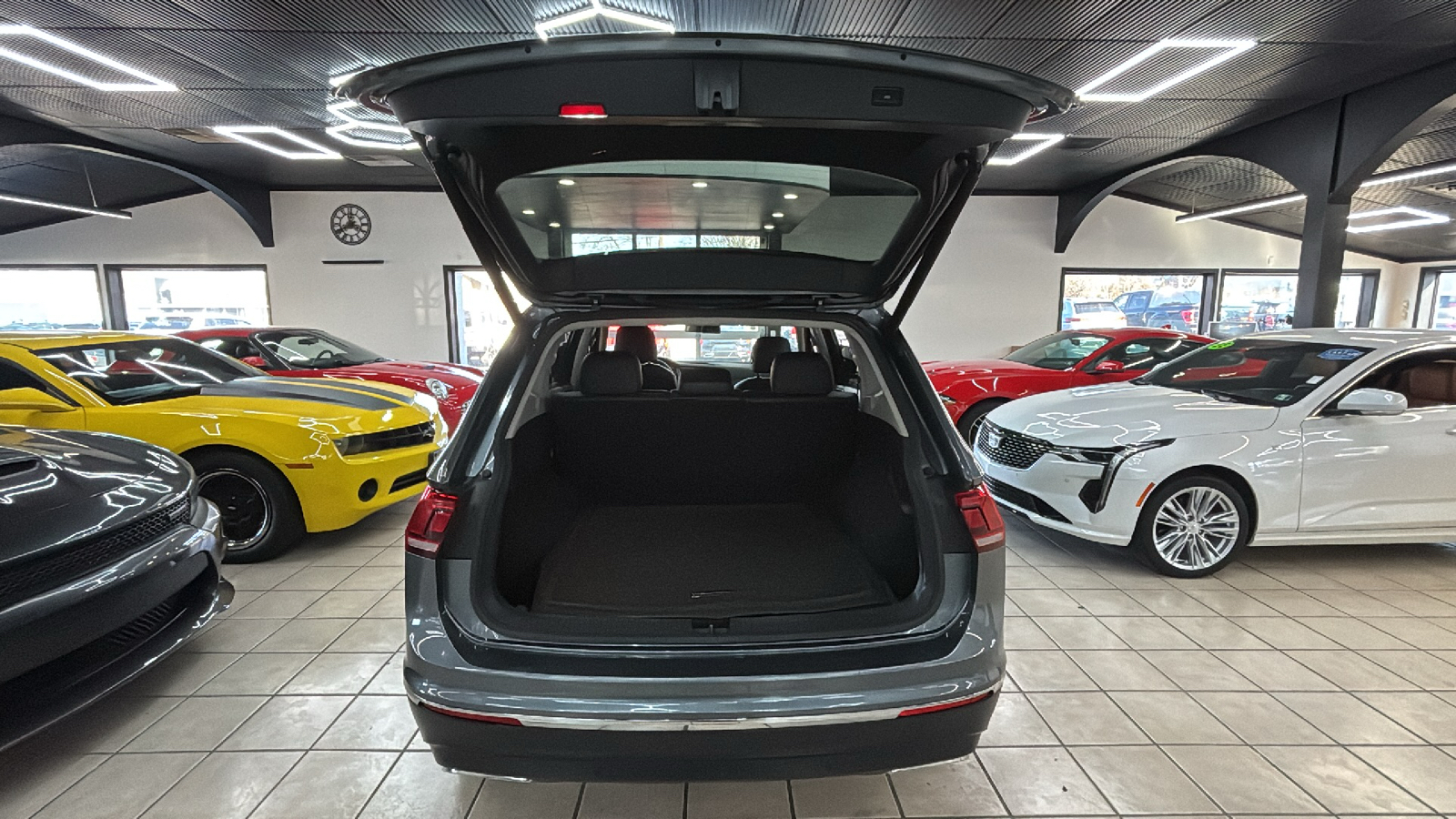 Car Connection Superstore - Used vehicle - SUV VOLKSWAGEN TIGUAN 2019