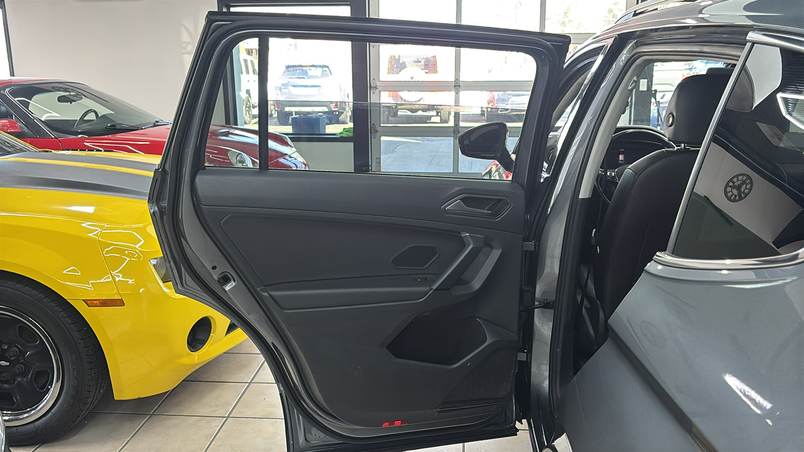 Car Connection Superstore - Used vehicle - SUV VOLKSWAGEN TIGUAN 2019