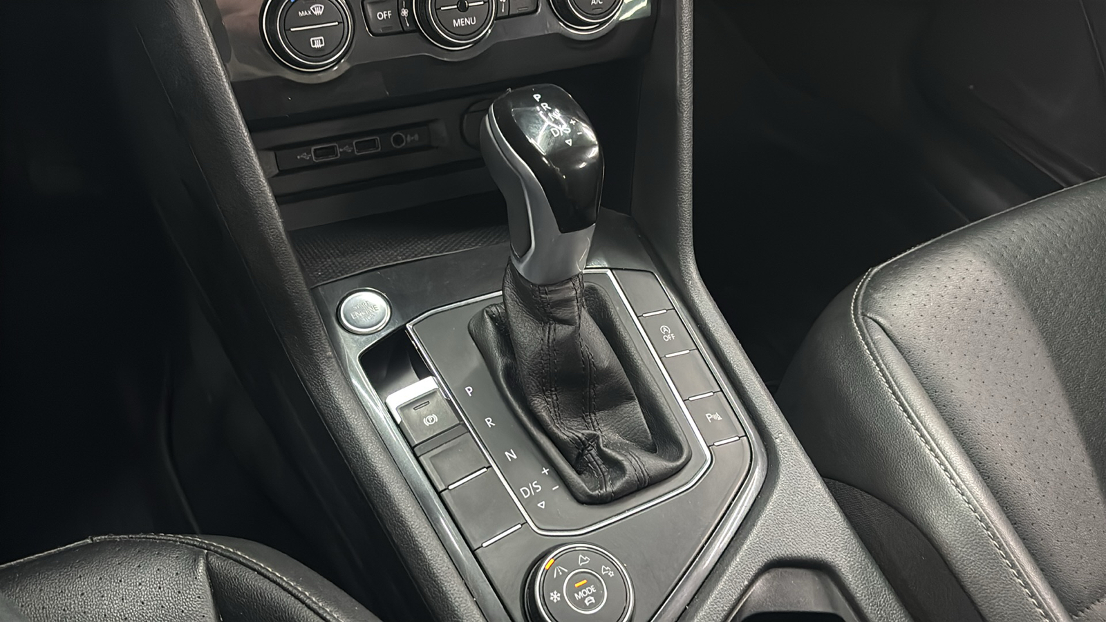 Car Connection Superstore - Used vehicle - SUV VOLKSWAGEN TIGUAN 2019