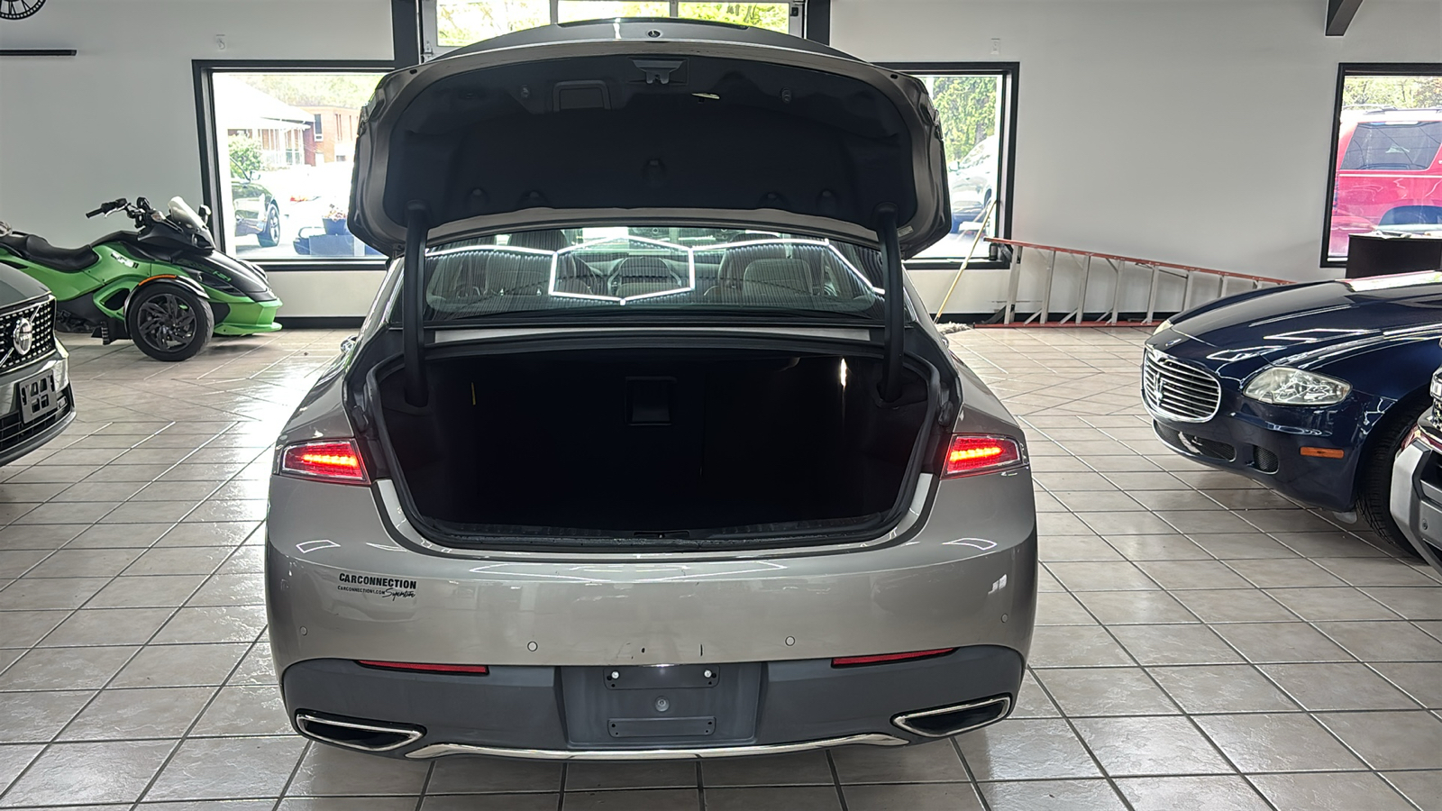 Car Connection Superstore - Used vehicle - SEDAN LINCOLN MKZ 2018