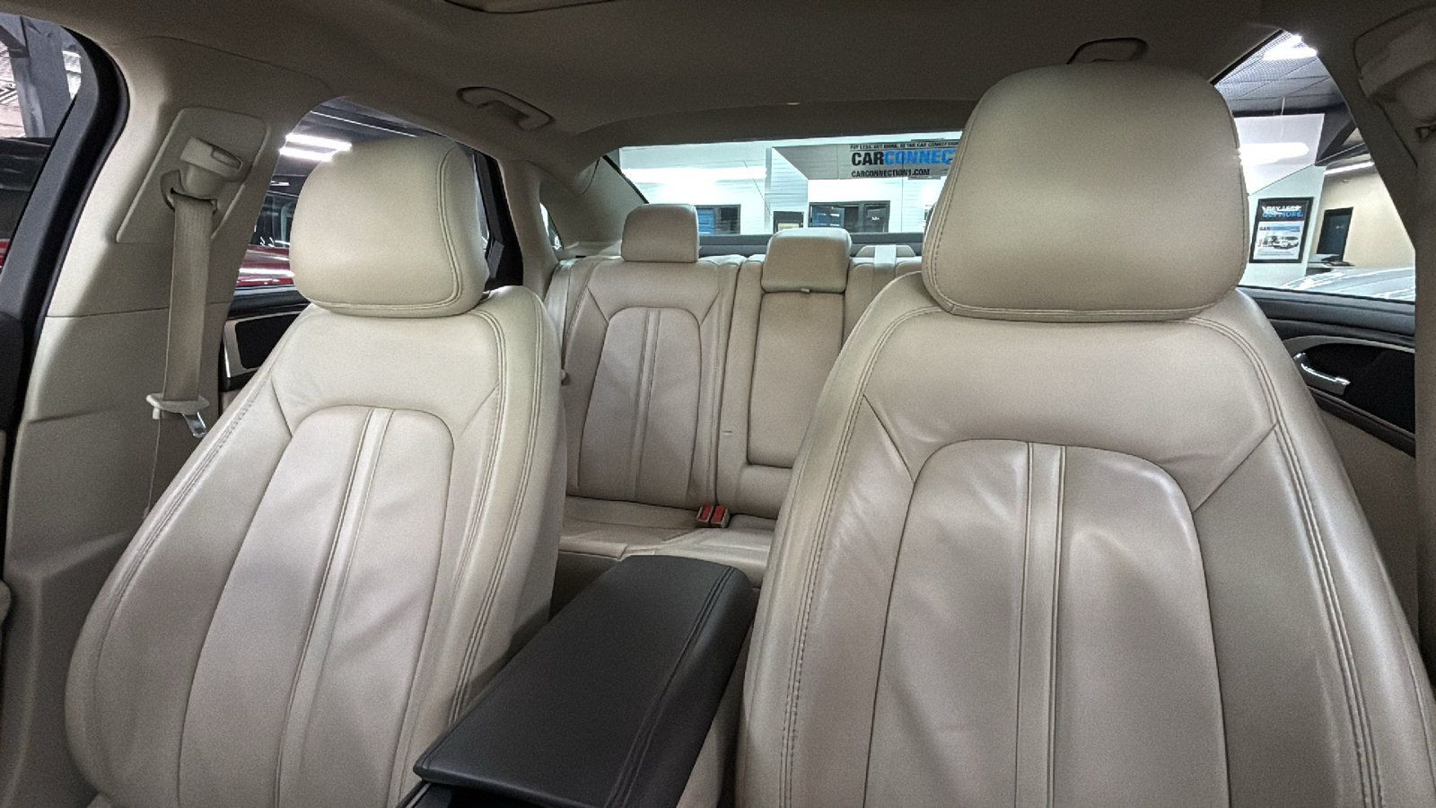 Car Connection Superstore - Used vehicle - SEDAN LINCOLN MKZ 2018