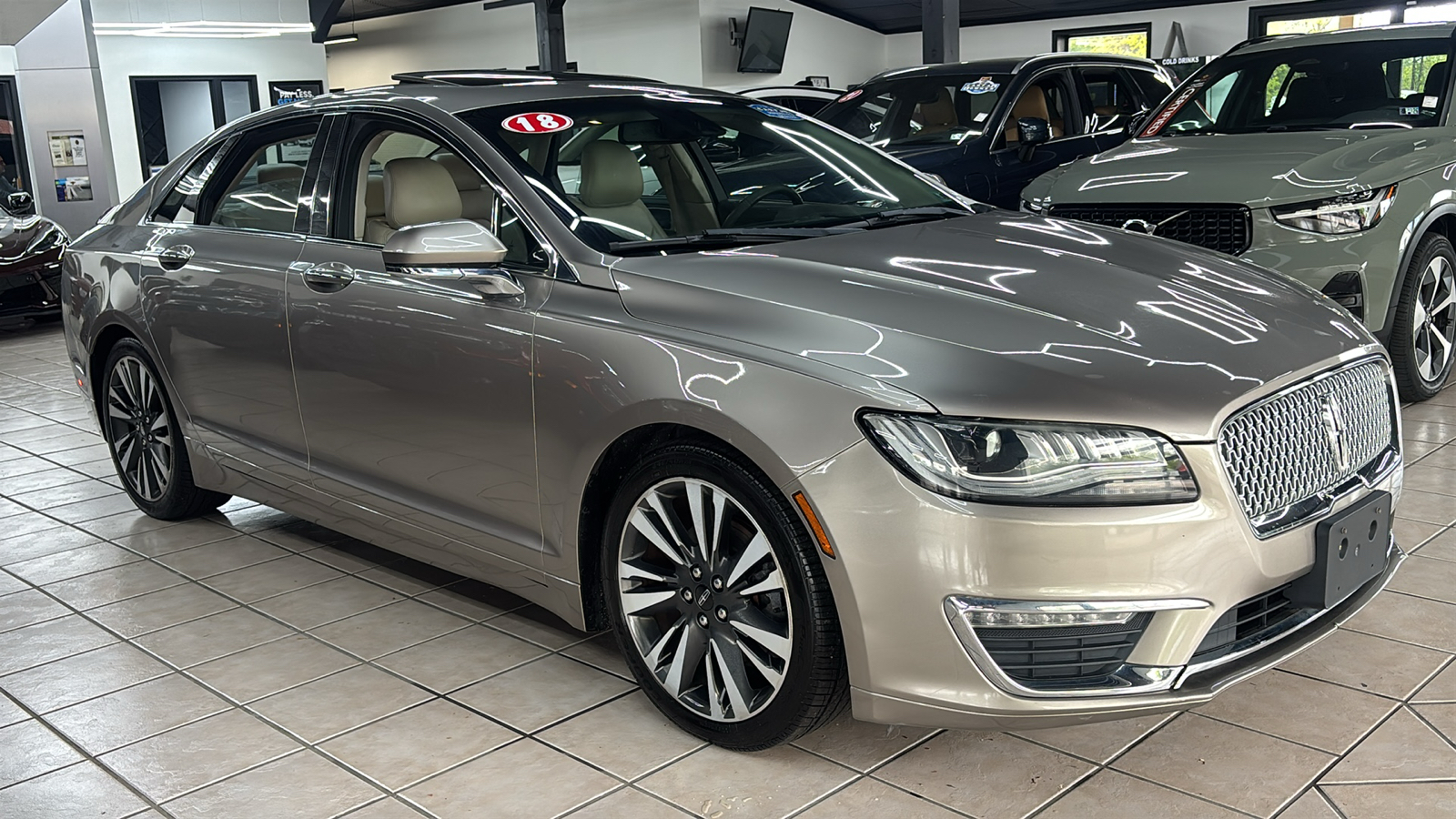 Car Connection Superstore - Used vehicle - SEDAN LINCOLN MKZ 2018
