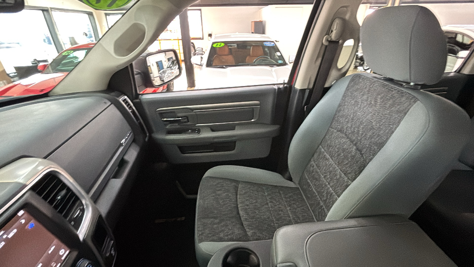 Car Connection Superstore - Used vehicle - TRUCK RAM 1500 CLASSIC 2019