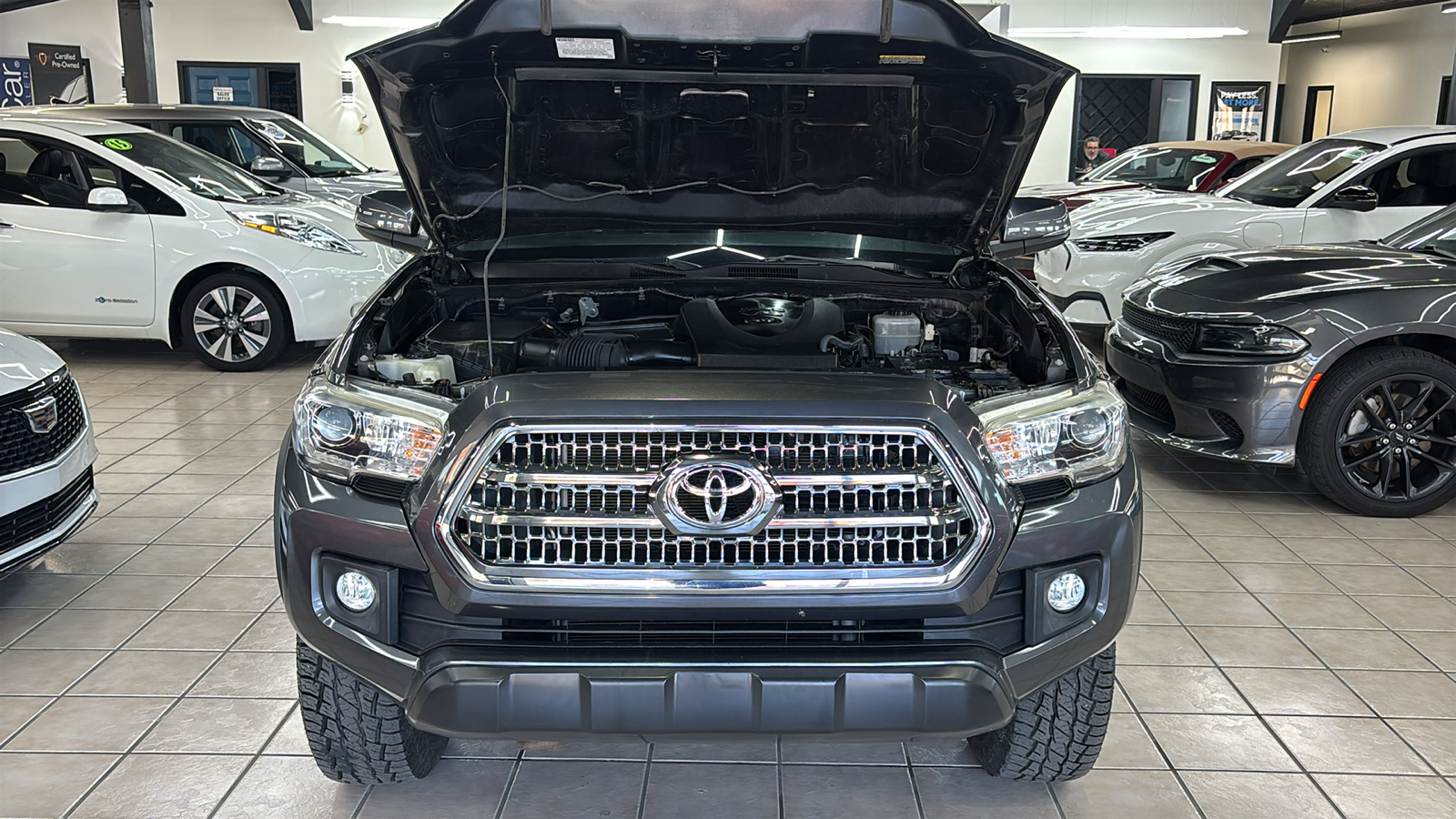 Car Connection Superstore - Used vehicle - TRUCK TOYOTA TACOMA 2017