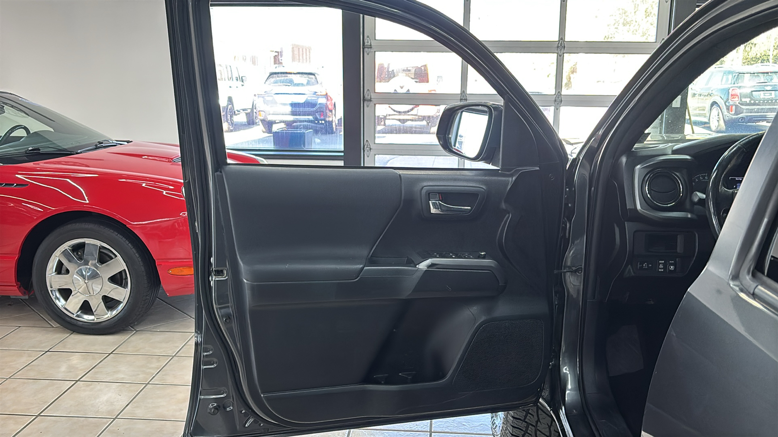 Car Connection Superstore - Used vehicle - TRUCK TOYOTA TACOMA 2017