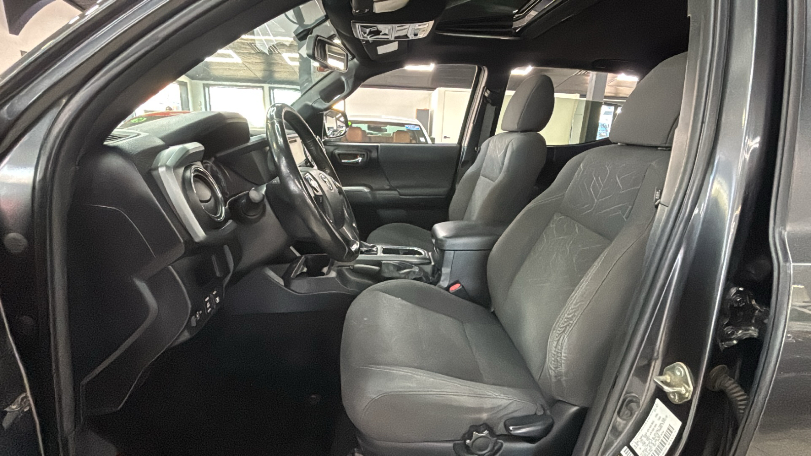 Car Connection Superstore - Used vehicle - TRUCK TOYOTA TACOMA 2017