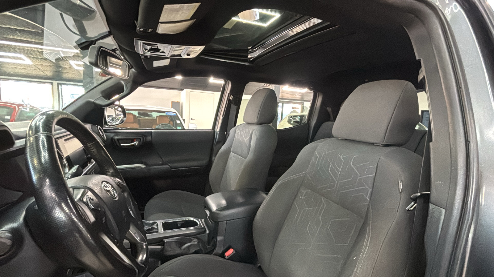 Car Connection Superstore - Used vehicle - TRUCK TOYOTA TACOMA 2017