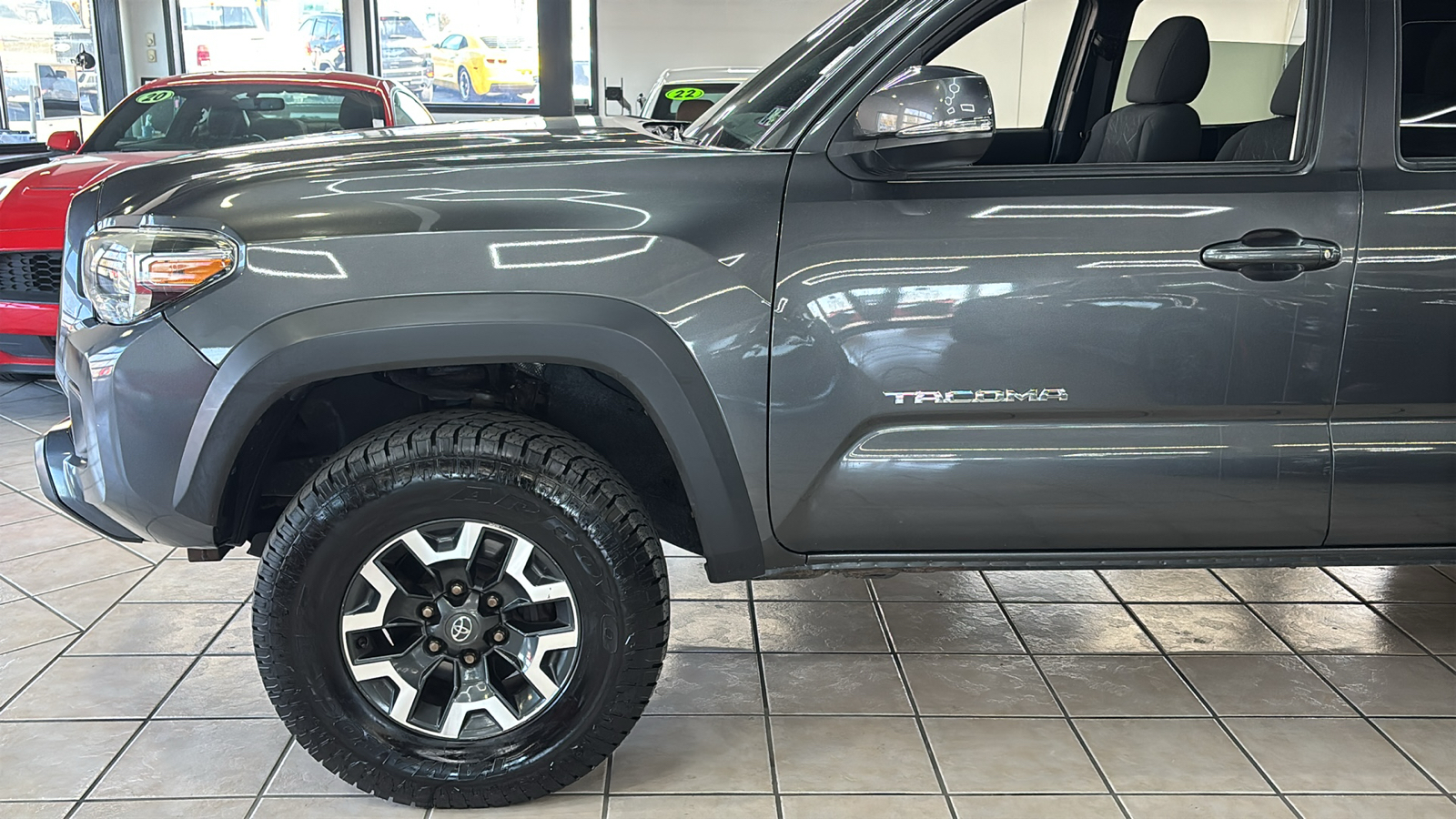 Car Connection Superstore - Used vehicle - TRUCK TOYOTA TACOMA 2017