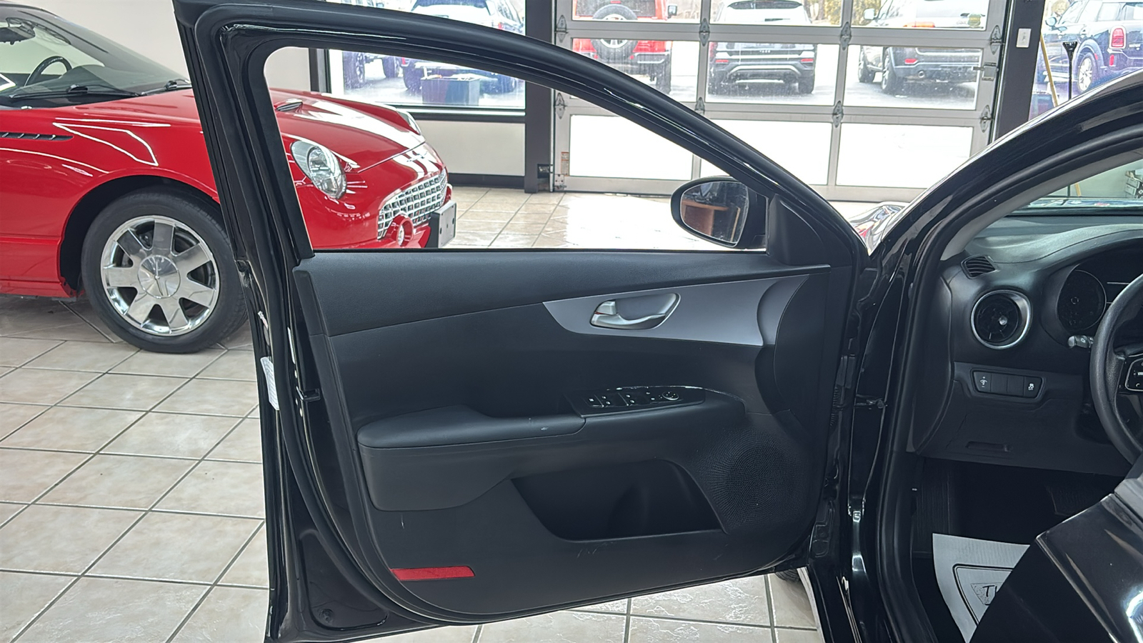 Car Connection Superstore - Used vehicle - SEDAN KIA FORTE 2024