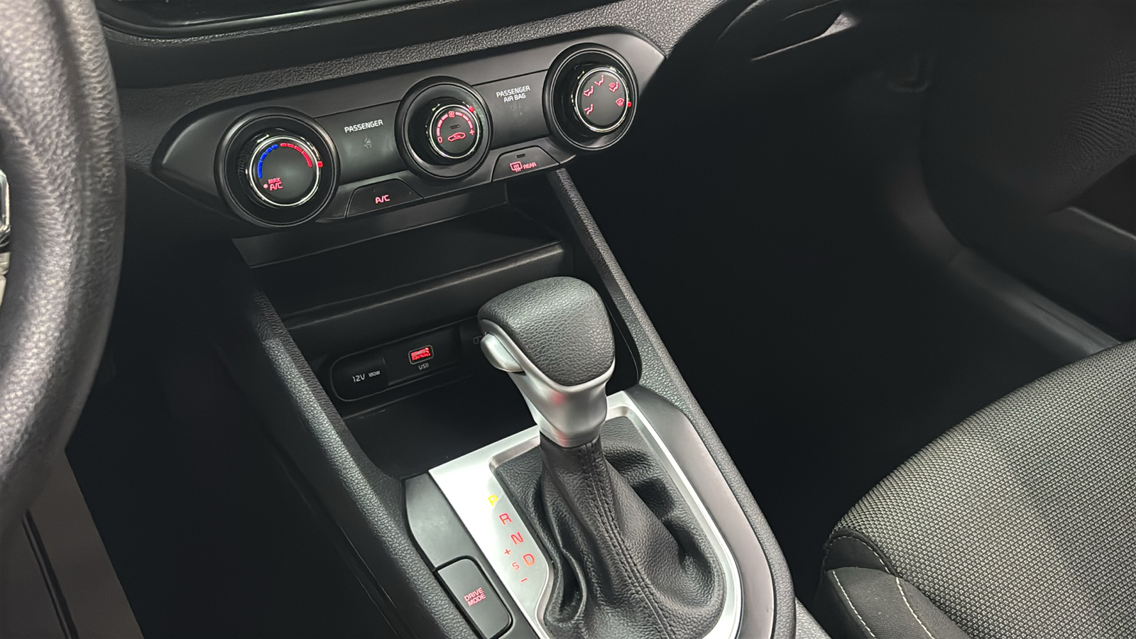 Car Connection Superstore - Used vehicle - SEDAN KIA FORTE 2024