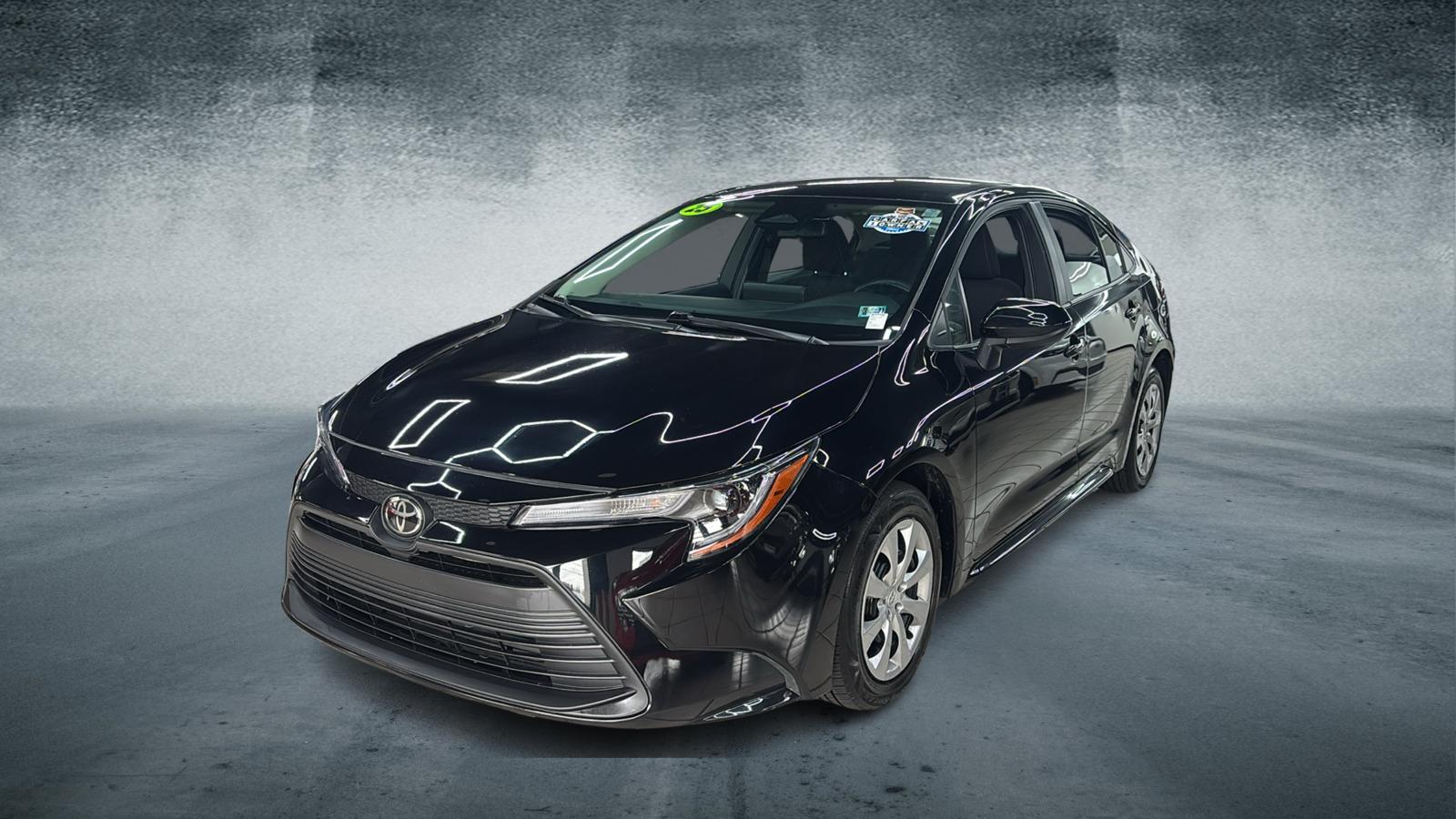 Car Connection Superstore - Used vehicle - SEDAN TOYOTA COROLLA 2025