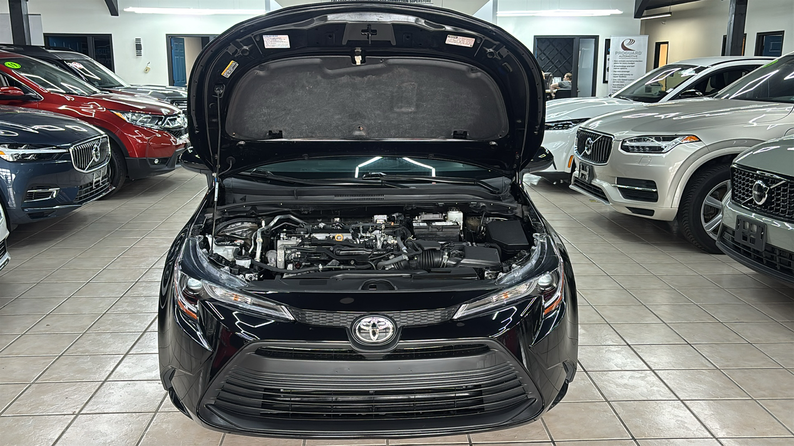 Car Connection Superstore - Used vehicle - SEDAN TOYOTA COROLLA 2025