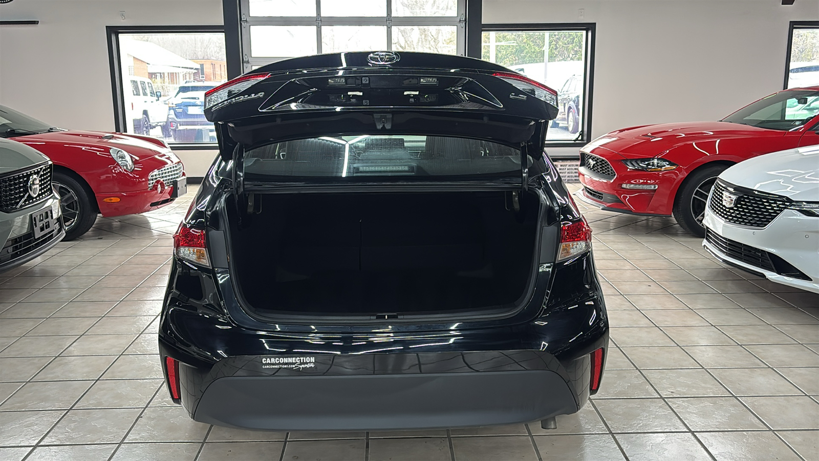 Car Connection Superstore - Used vehicle - SEDAN TOYOTA COROLLA 2025