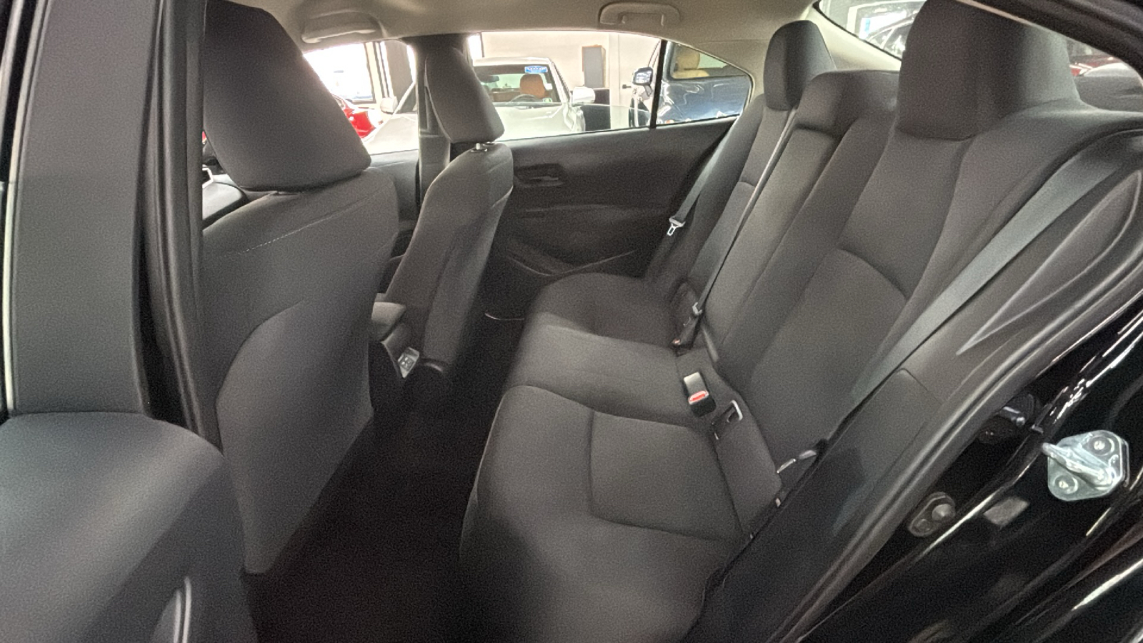 Car Connection Superstore - Used vehicle - SEDAN TOYOTA COROLLA 2025