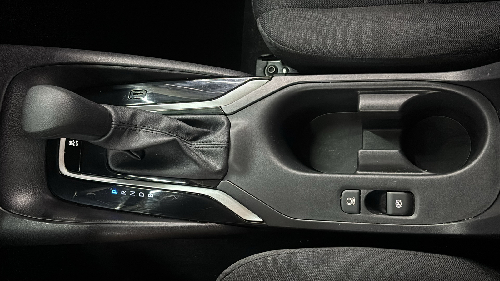 Car Connection Superstore - Used vehicle - SEDAN TOYOTA COROLLA 2025