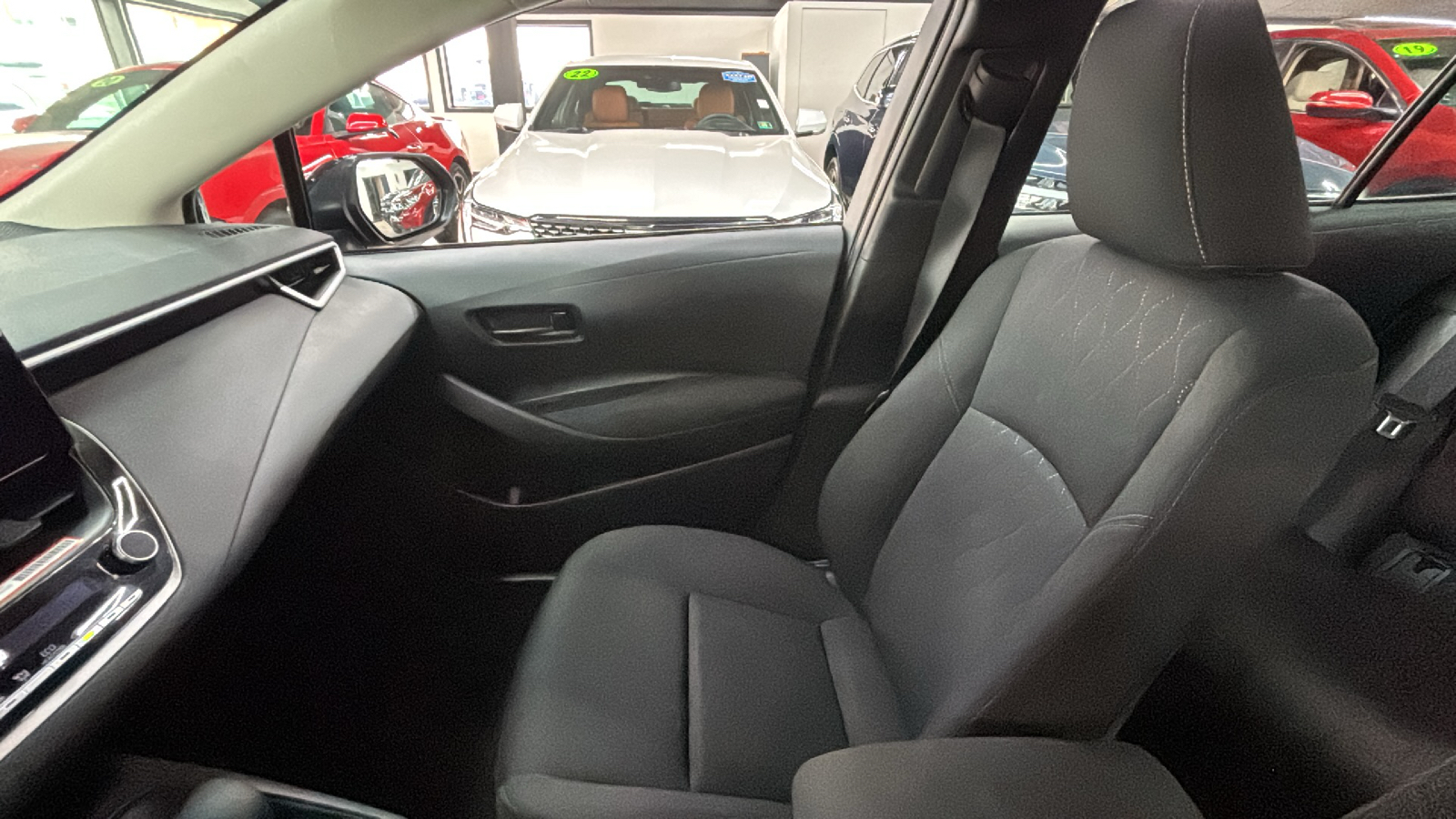 Car Connection Superstore - Used vehicle - SEDAN TOYOTA COROLLA 2025