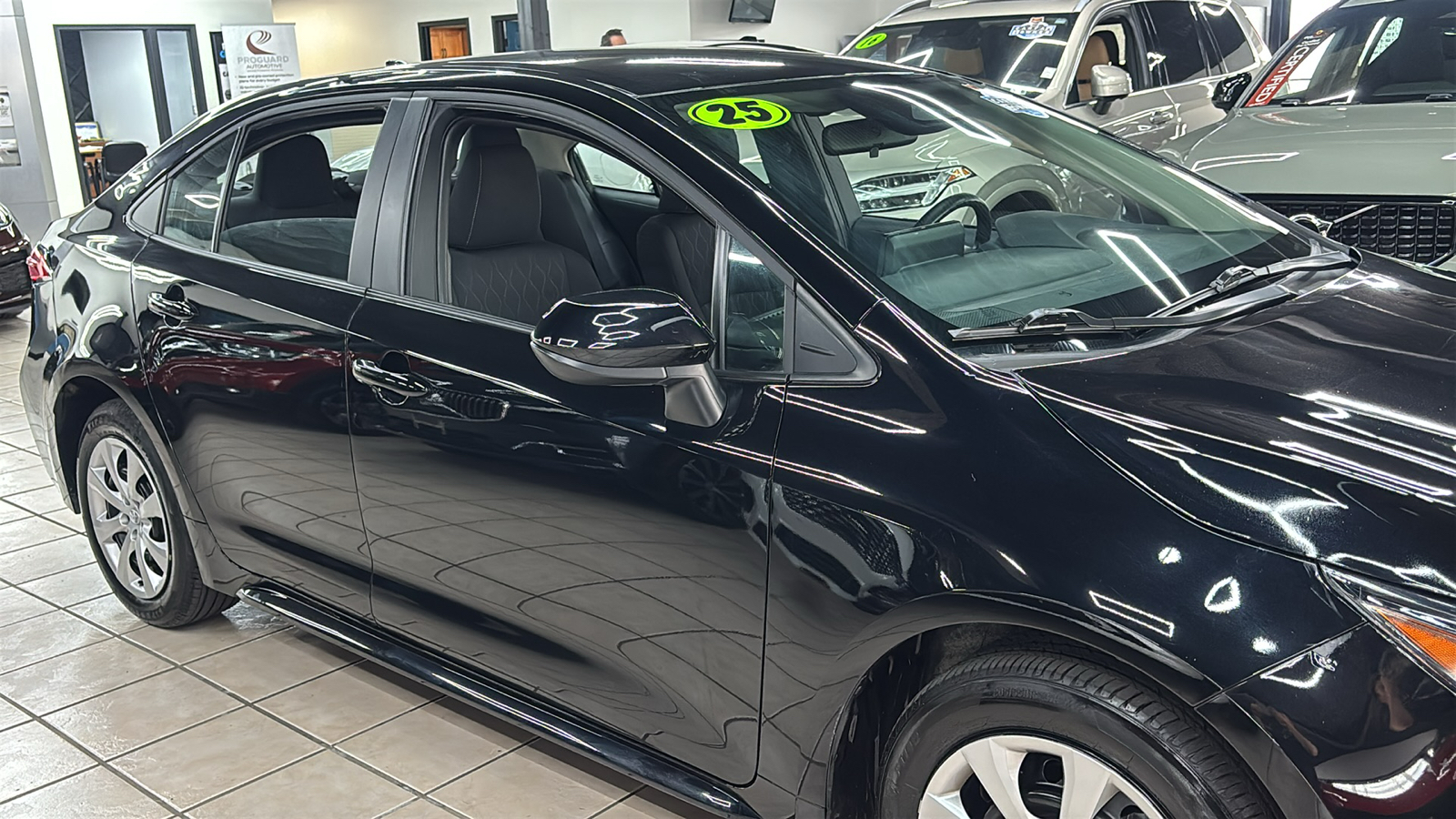 Car Connection Superstore - Used vehicle - SEDAN TOYOTA COROLLA 2025