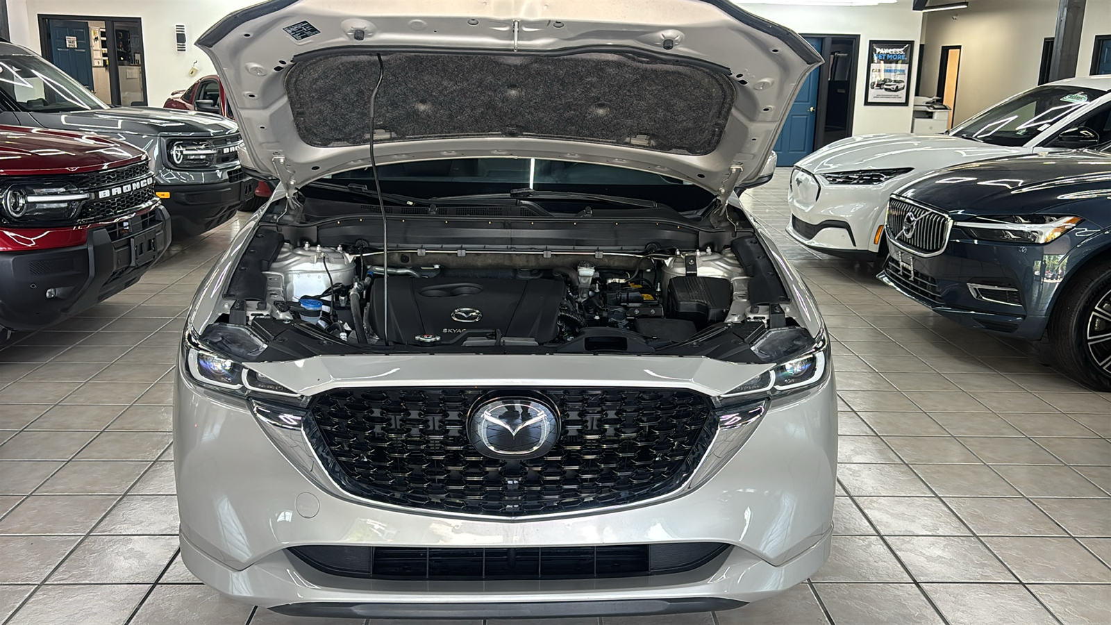Car Connection Superstore - Used vehicle - SUV MAZDA CX-5 2025