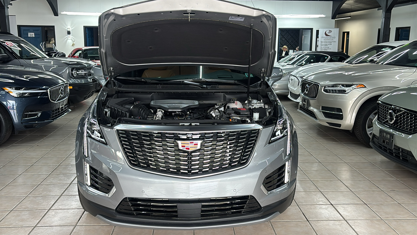 Car Connection Superstore - Used vehicle - SUV CADILLAC XT5 PREMIUM LUXURY 2026